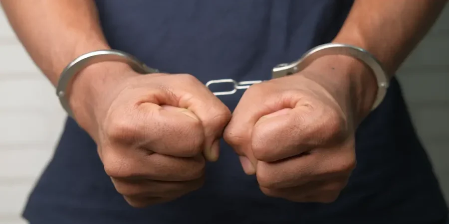 Erfolgreiche Revision: Freiheitsstrafe nach drei Instanzen zur Bewährung ausgesetzt